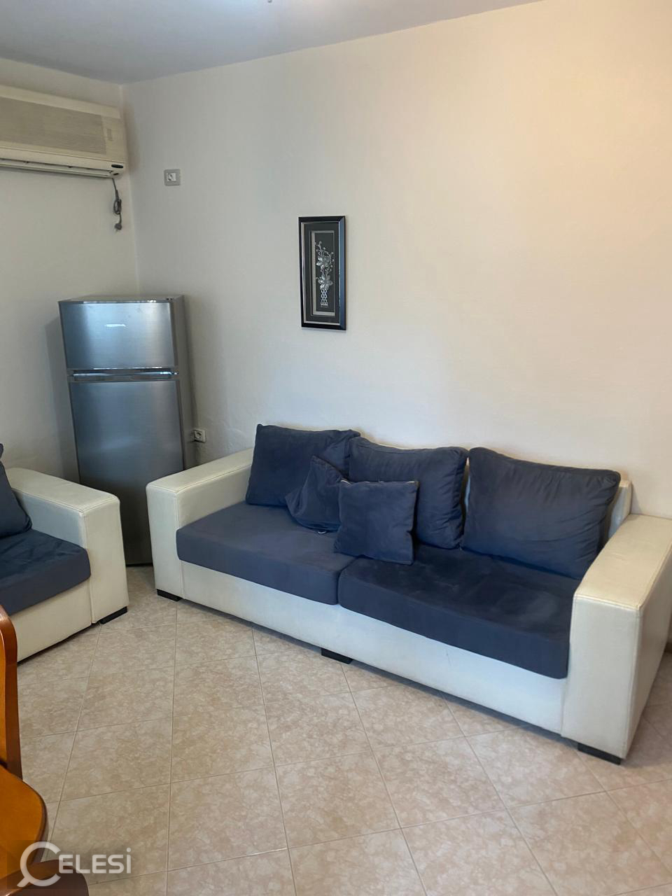 Qera | Shtëpi private 1 + 1 | Rruga Ramë Sadria | 400 €/muaj – Tiranë