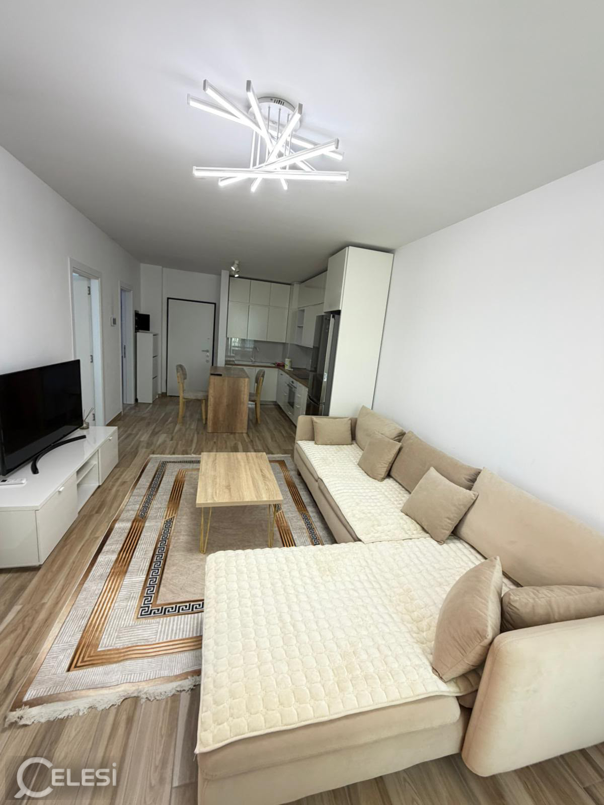 Jepet apartament 1+1 me qira tek Kompleksi Zirkon , Porcelan , Kinostudio , Xhamlliku , Oxhaku . – Oxhaku