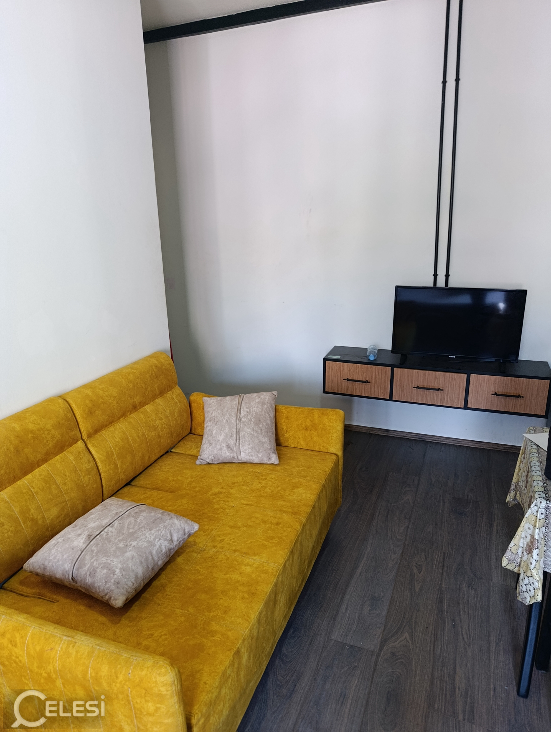 Qera | Garsoniere | Rruga 5 Maji | 250 €/muaj – 5 Maji