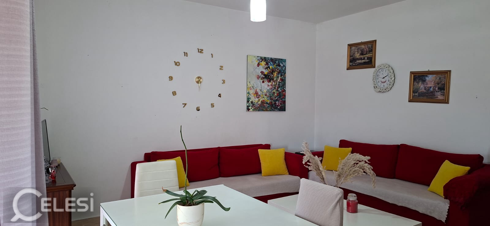 APARTAMENT ME QERA 2+1 5 MAJI 55.000 LEKE FH-84225 – 5 Maji
