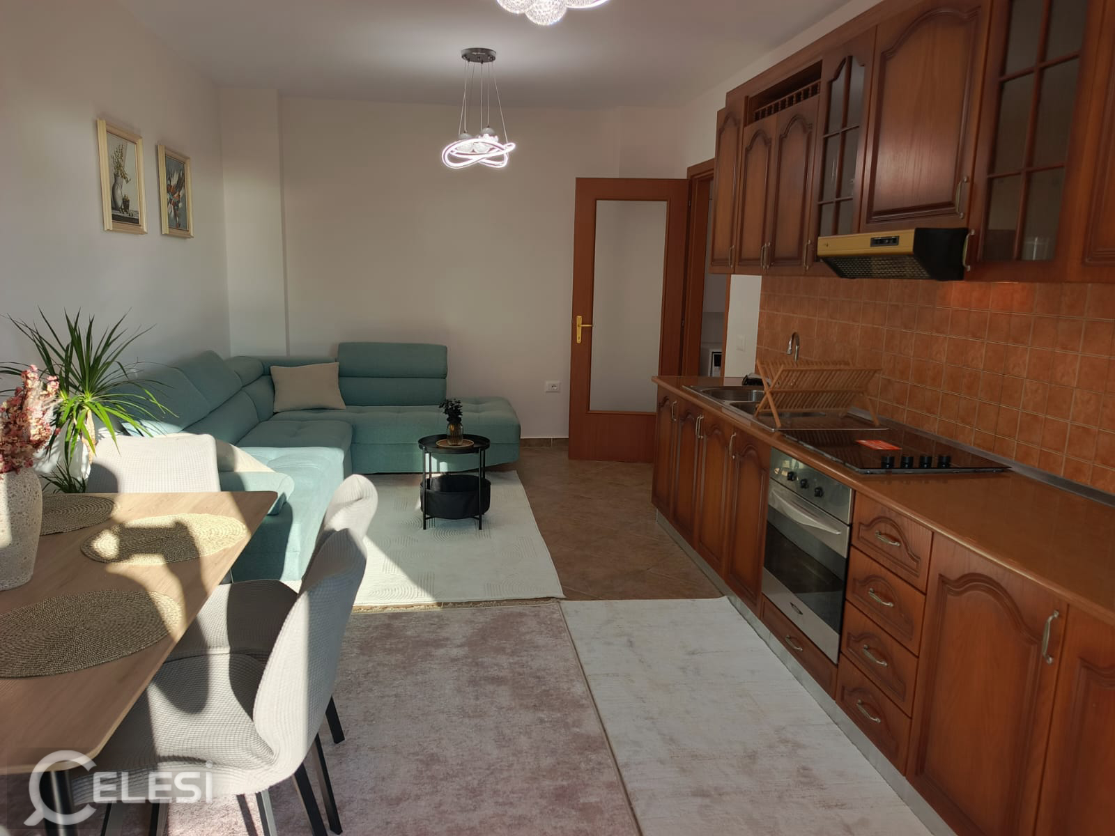 Shitet apartament 1+1+Post Parkimi ne Golem , prane Blue Fafa Resort , Mali i Robit , Shkembi i Kavajes , Durres . – Golem