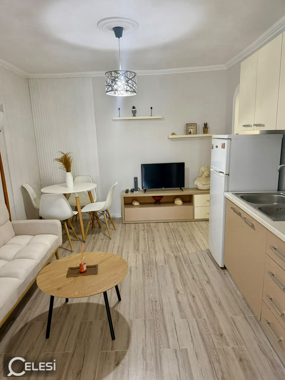 JEPET APARTAMENT 1+1 ME QERA TE BRRYLI – Brraka