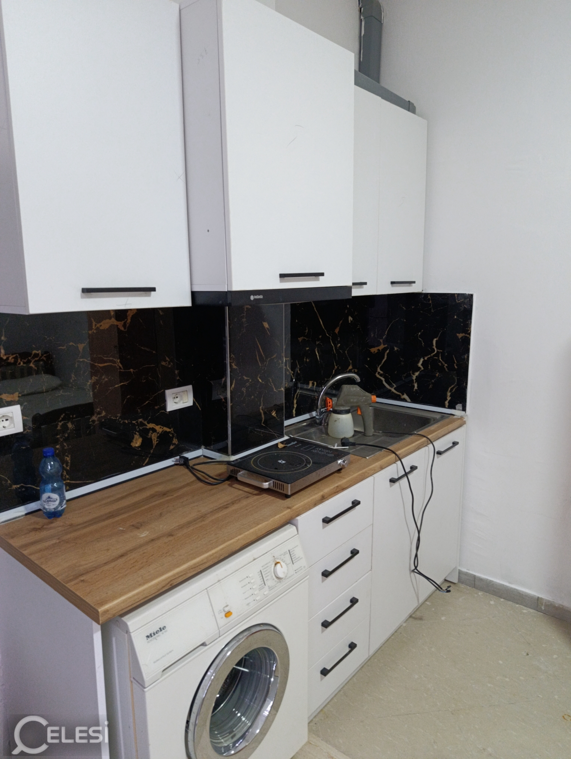 Qera | Garsoniere | Qyteti Studenti | 300 €/muaj – Qyteti Studenti