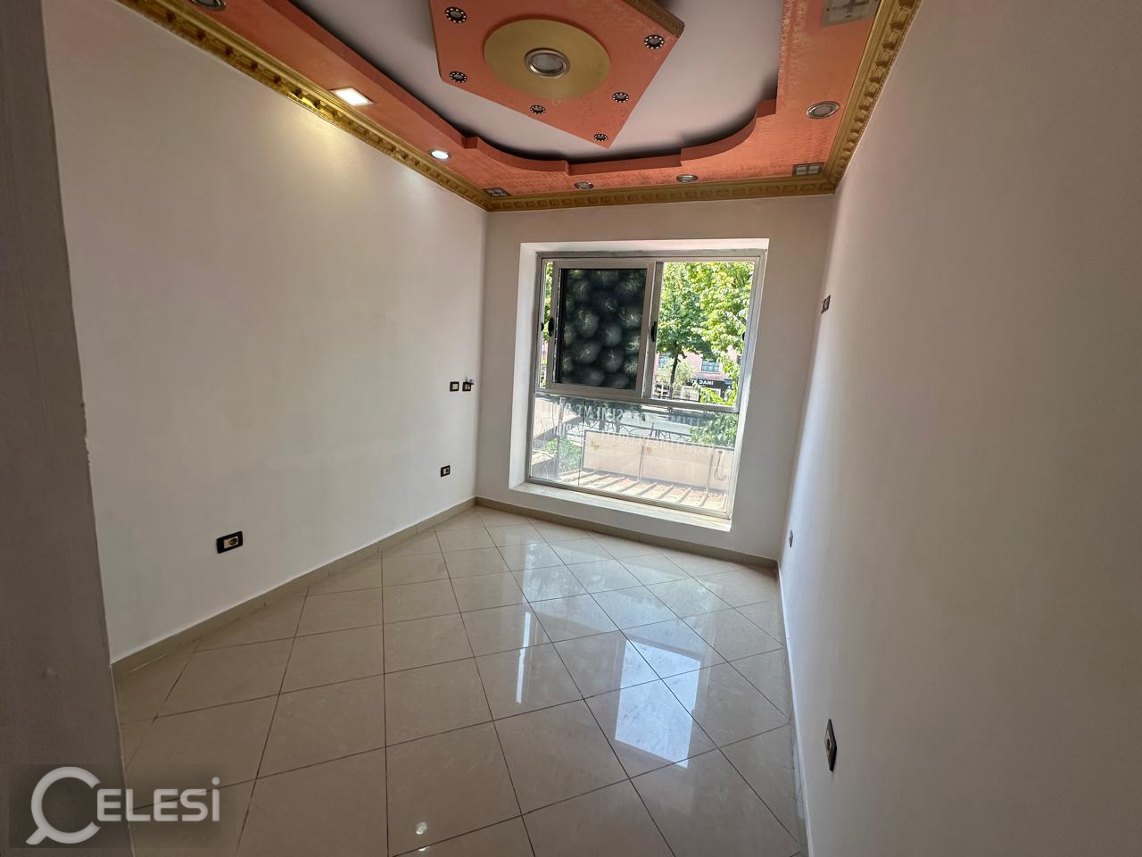 Shitet Njësi Biznesi – Rruga e Durrësit – Rruga Durrësit