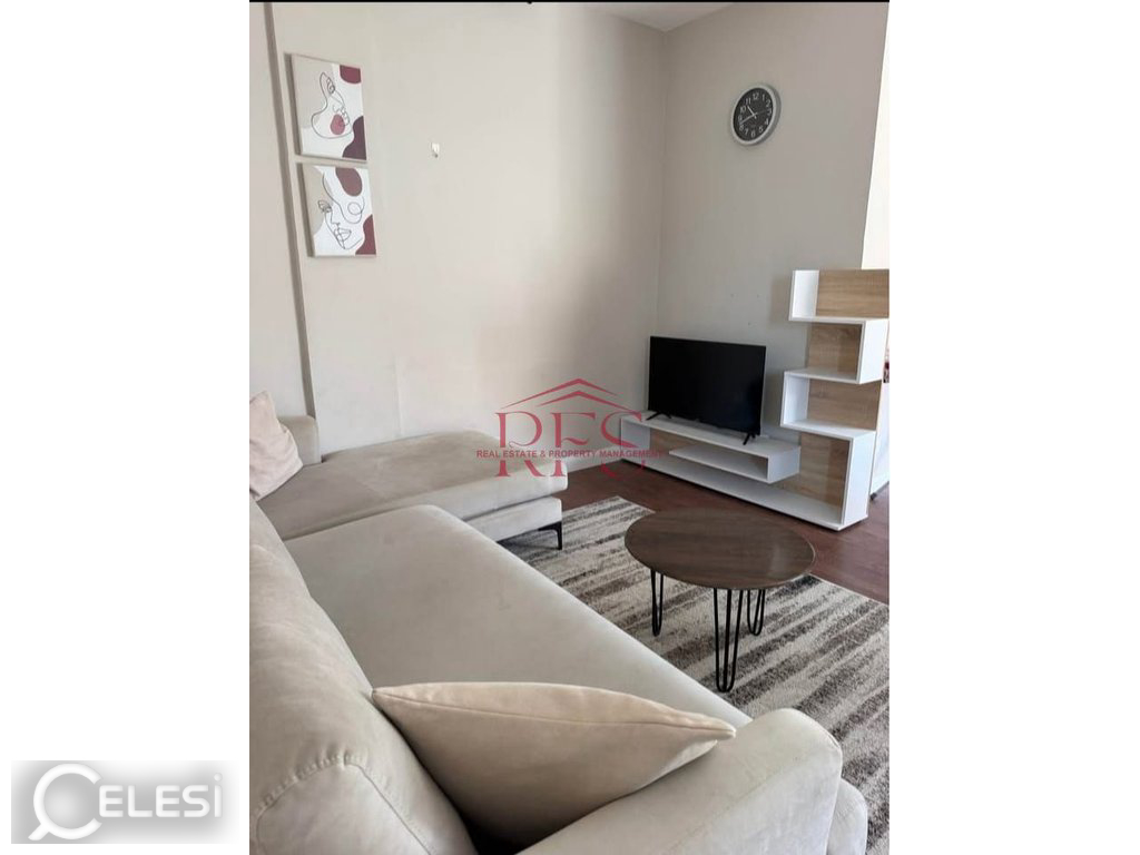 JEPET ME QERA APARTAMENT 1+1 – NE 5 MAJ PRANË MEDRESESË – 5 Maji