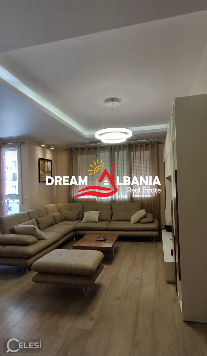 Super Apartament 3+1+2 WC+Post Parkimi me Qera Bulevardi Zogu I, prane Stacionit Trenit ne Tirane (ID 4231463) – Stacioni i Trenit