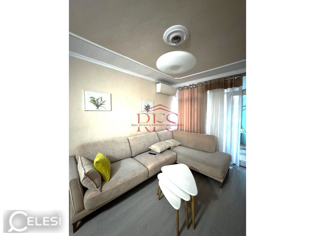 🏡 Jepet Apartament me Qera tek Komuna e Parisit – Komuna Parisit