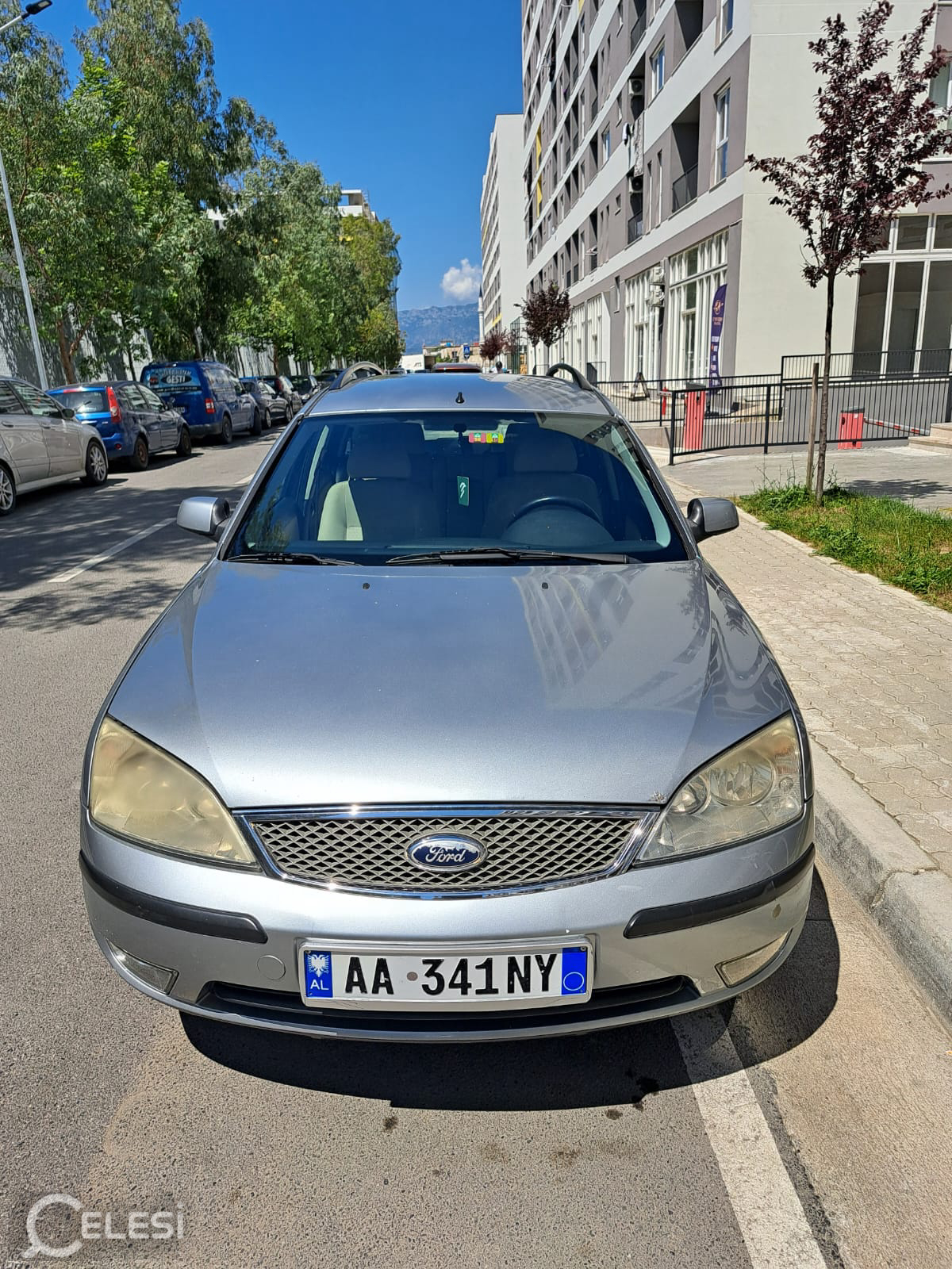 Shitet makinë e tipit Ford Mondeo Viti 2004 me Portobagazh. – Tiranë