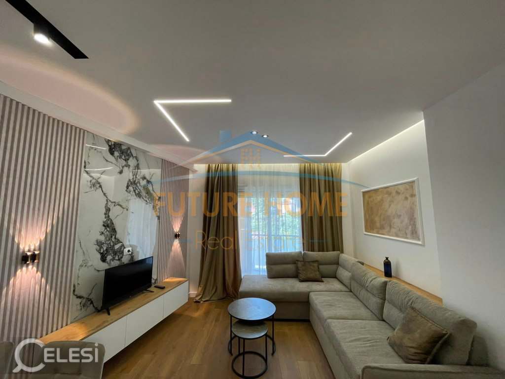 SHITET APARTAMENT 1+1 TEK 21 DHJETORI – Rruga Muhamet Gjollesha
