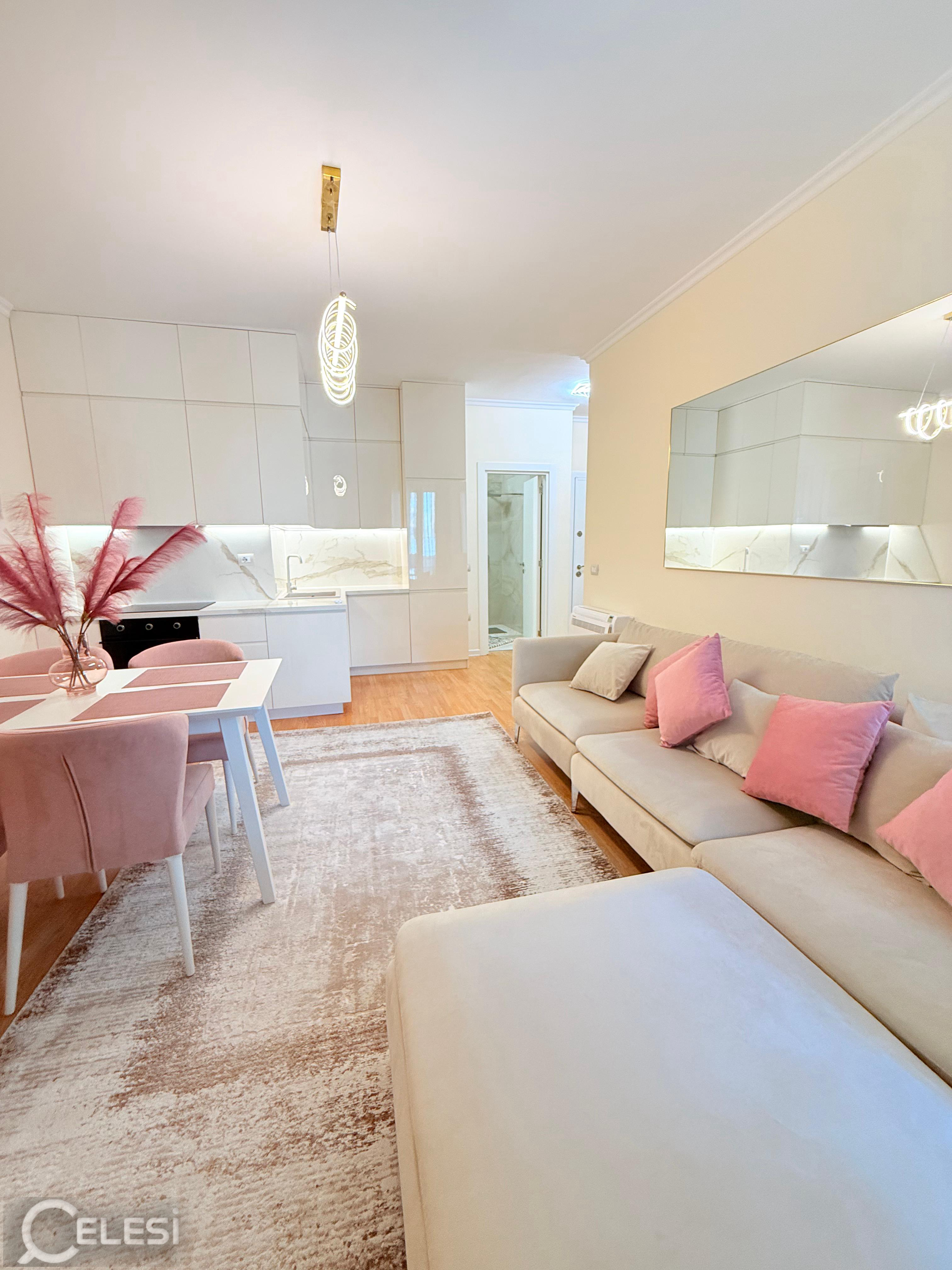 đĄ **JEPET ME QIRA | APARTAMENT 2+1 â RRUGA E KOSOVARĂVE** â Rruga KosovarĂ«ve