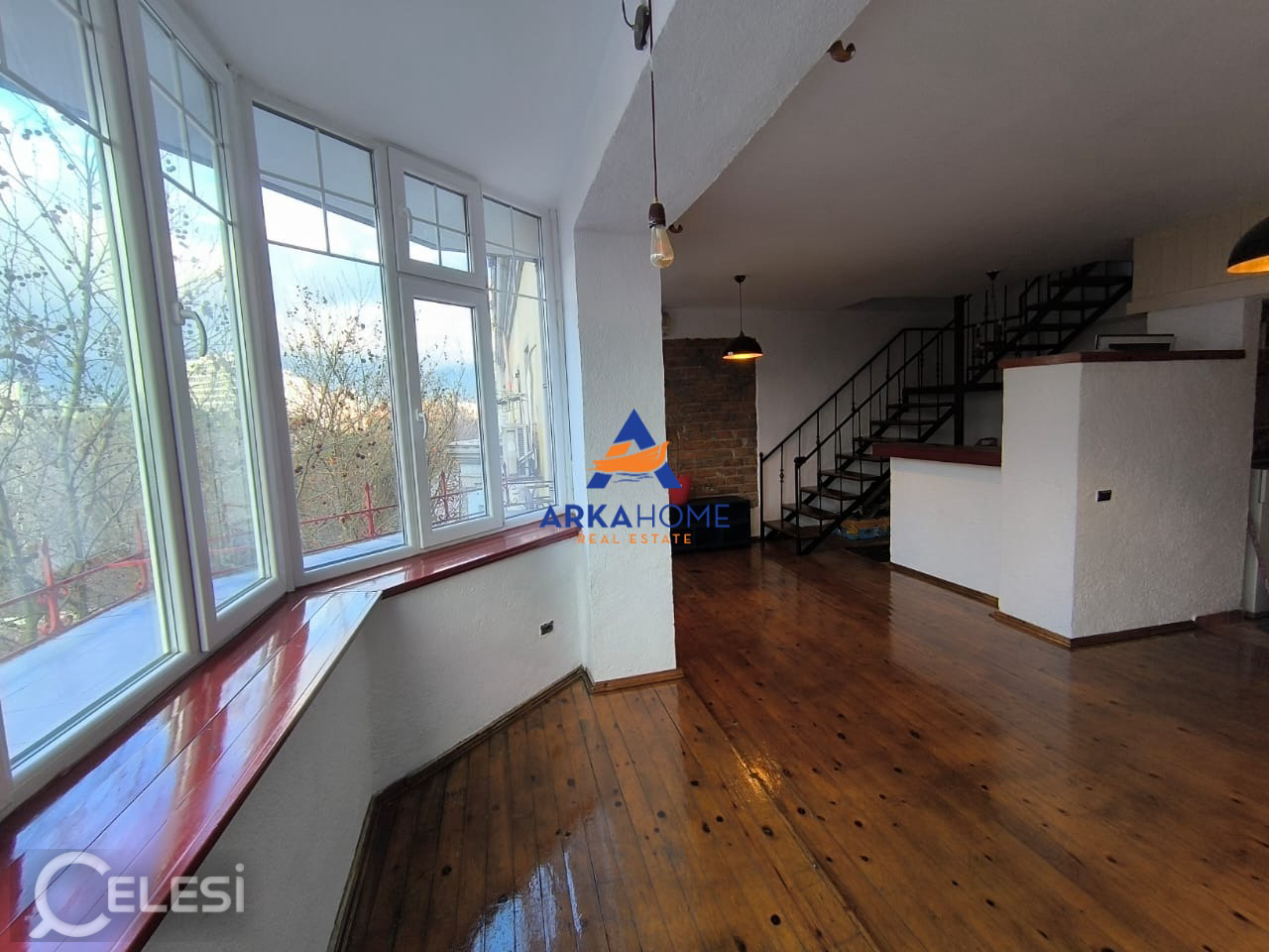 JEPET ME QERA APARTAMENT , DUPLEX "PALLATET AGIMI, HYRJE E BLLOKU " 1500 EURO – Blloku