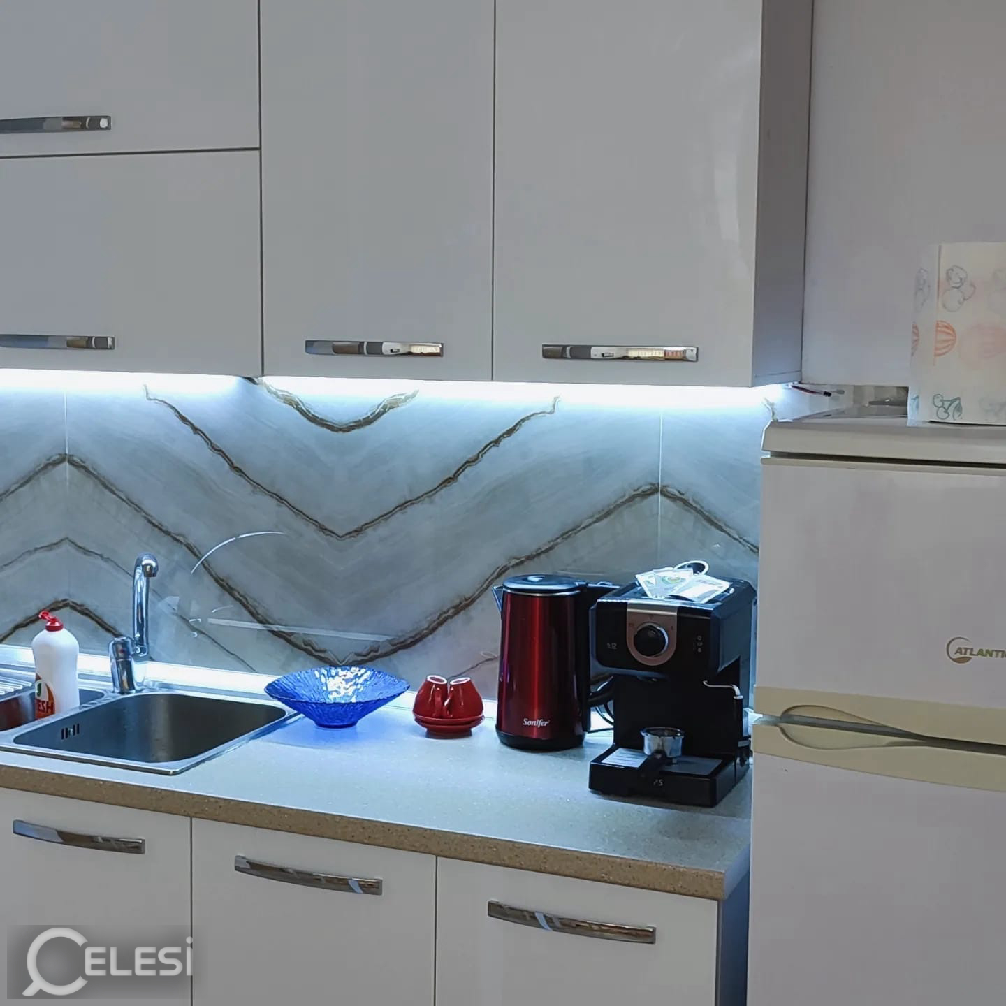 Qera | Apartament 1 + 1 | Kompleksi Kontakt – 21 Dhjetori | 550 €/muaj – 21 Dhjetori