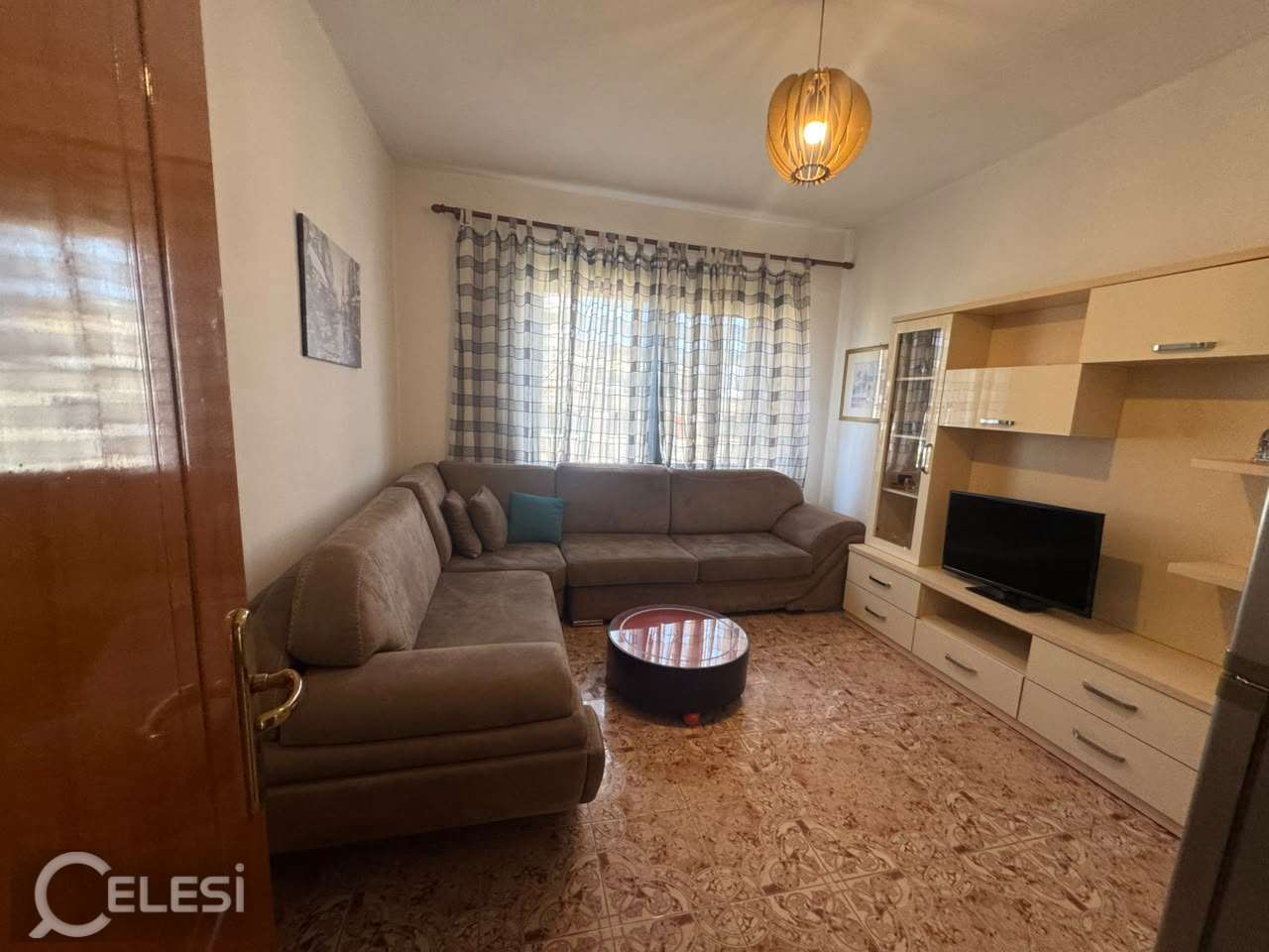 SHITET APARTAMENT 1+1 NE DURRES – TEK PRANVERA! – Periferi