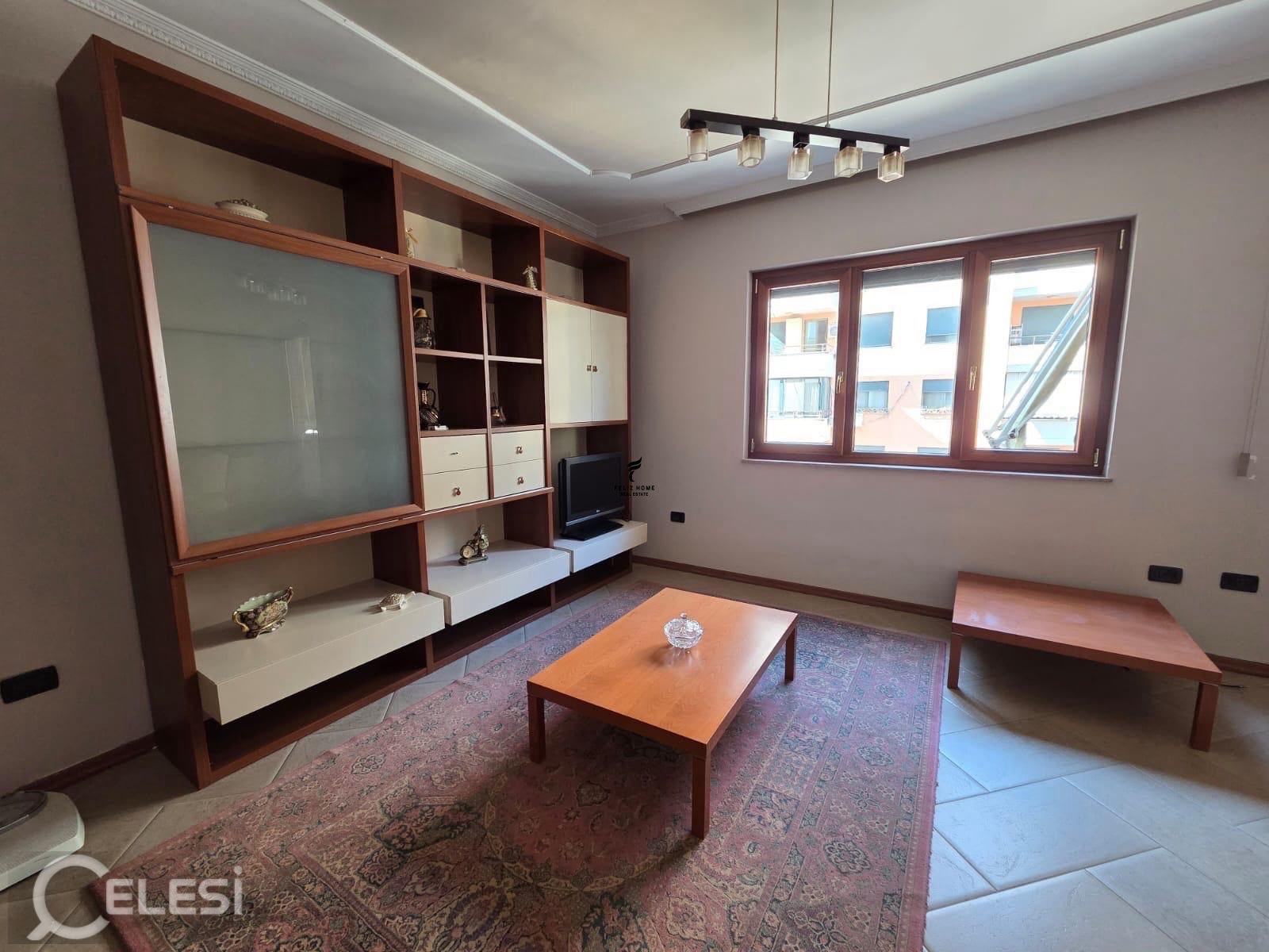 APARTAMENT ME QERA 1+1 KOMUNA E PARISIT 65.000 LEKE FH-88364 – Komuna Parisit