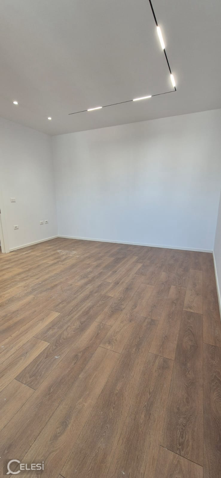 Shitje | Apartament 2 + 1 | Rruga Fadil Bodinaku | 198000 € – Tiranë