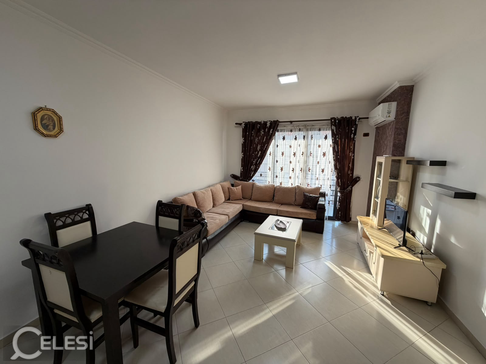 Jepet apartament 2+1+2 me qira ne Astir , prane Vila L , Unaza e Re , Yzberisht , Kashar . – Yzberisht